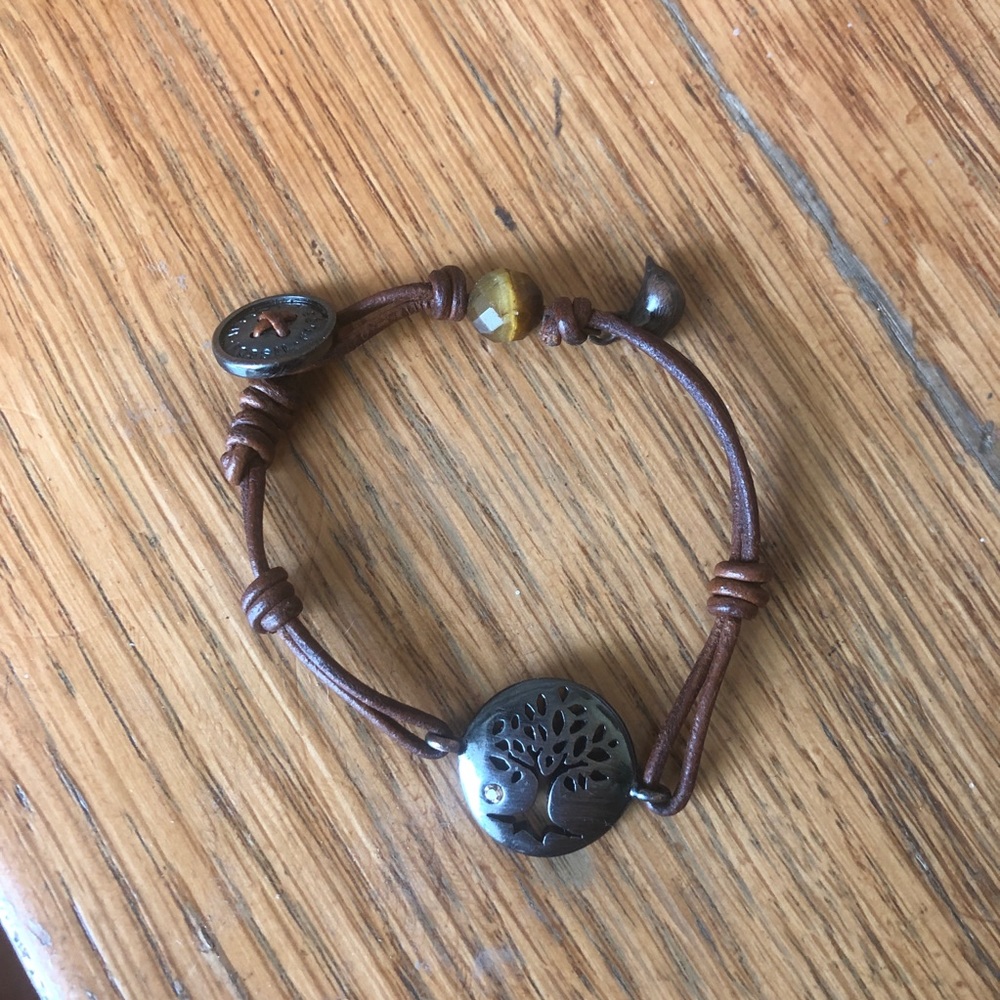 Fossil leather bracelet